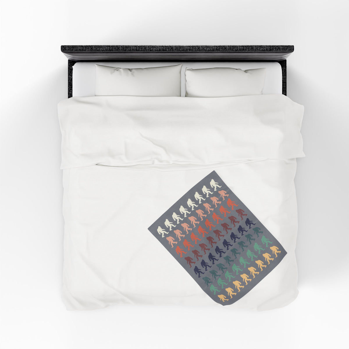 Pride of the Bigfoots Vintage Style Lightweight Cozy Blanket