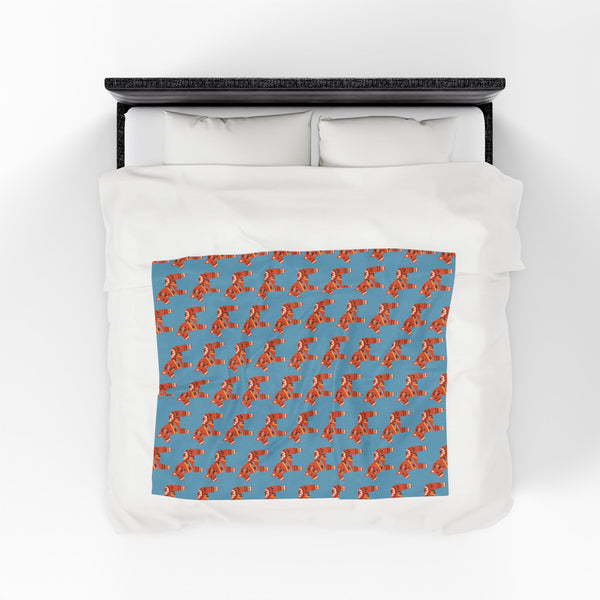 Dala Horse Blanket – Scandi Spirit Lightweight Cozy Throw featuring colorful horse patterns on a blue background.
