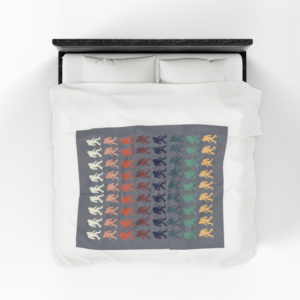 Pride of the Bigfoots Vintage Style Lightweight Cozy Blanket